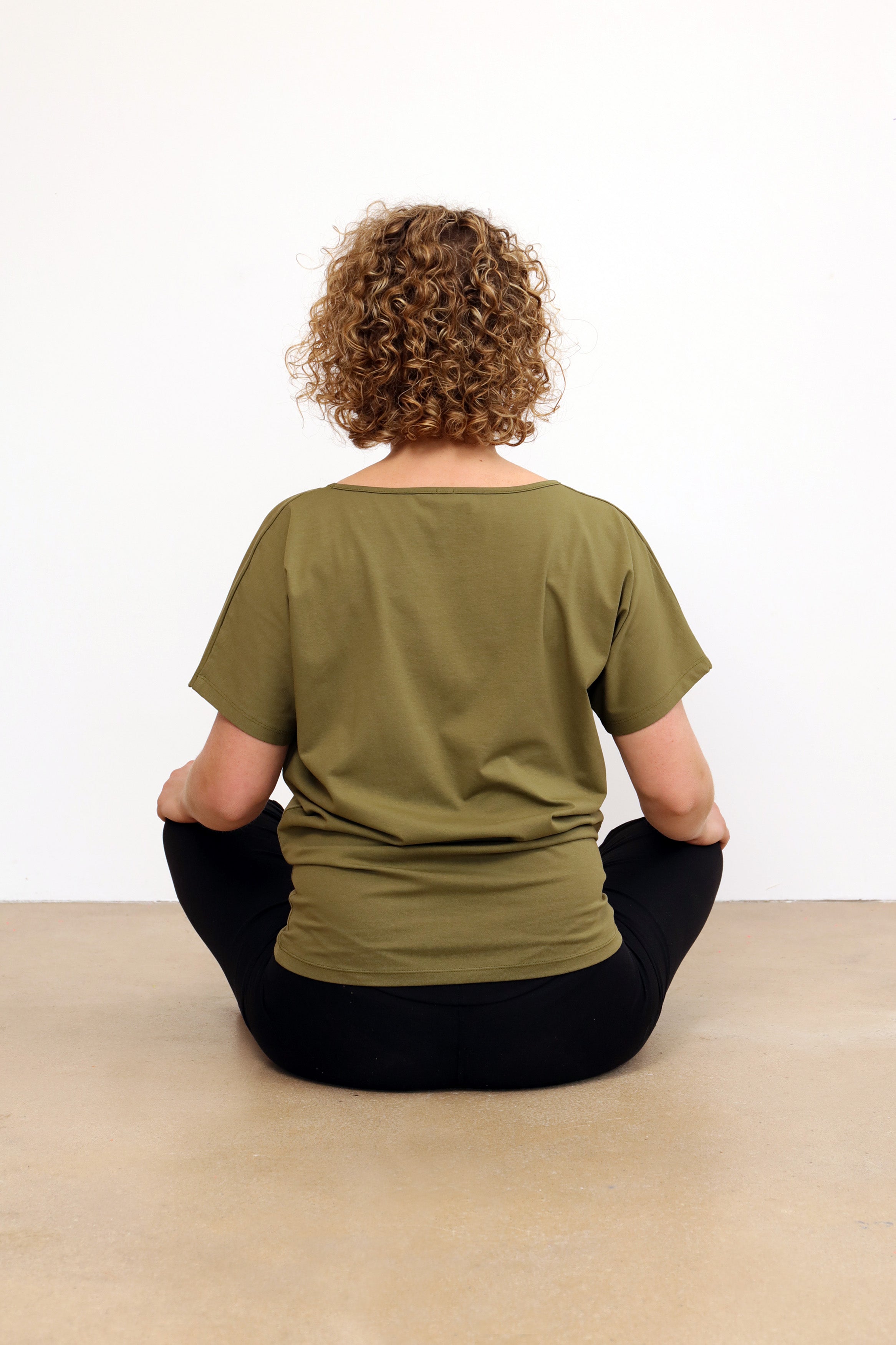 Cephei T-shirt — Mercerized Organic Cotton Batwing Yoga T-shirt