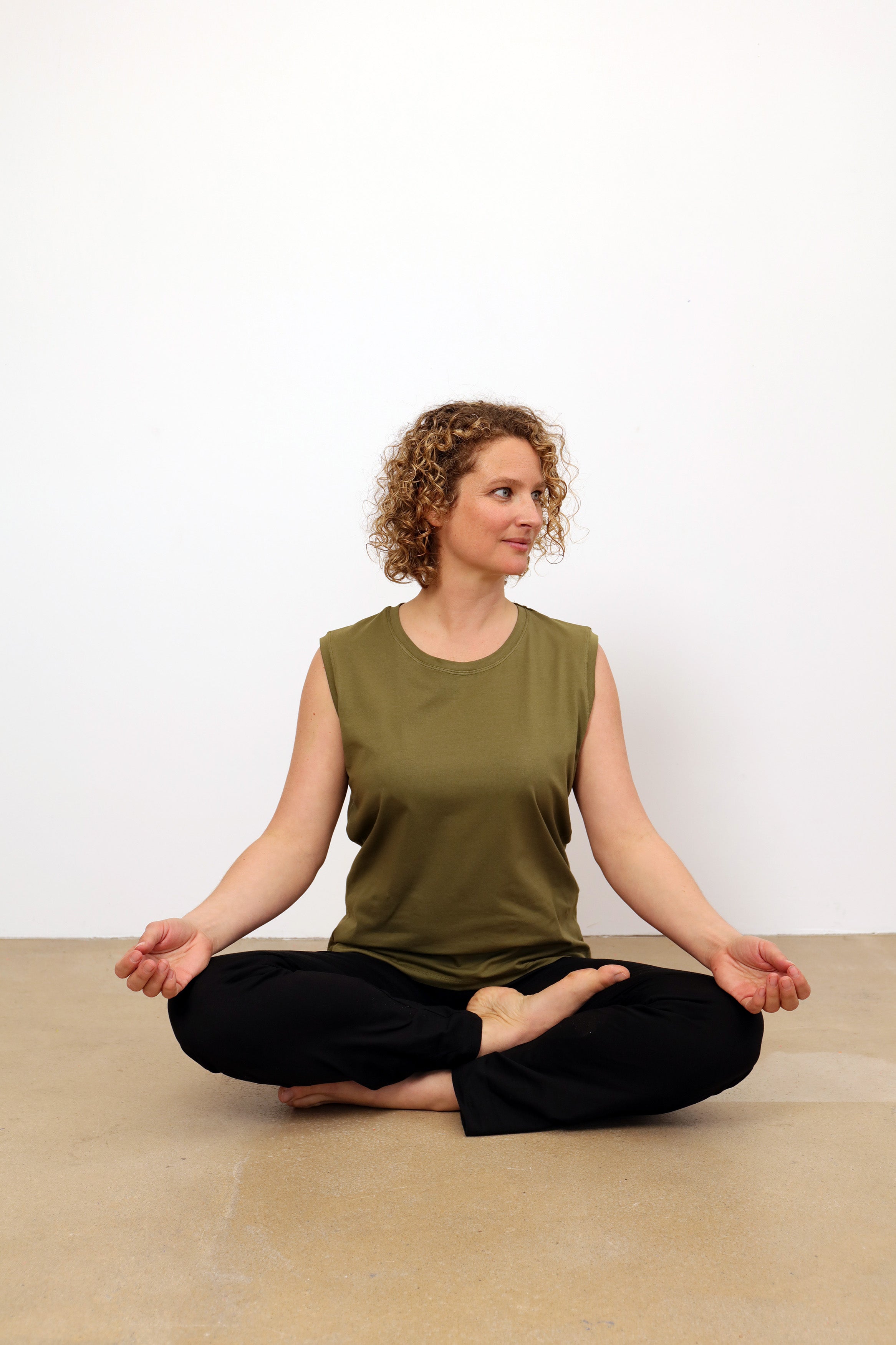 Maia Tank Top — Close-Fit Mercerized Organic Cotton Sleeveless Yoga Tank with Higher Neckline