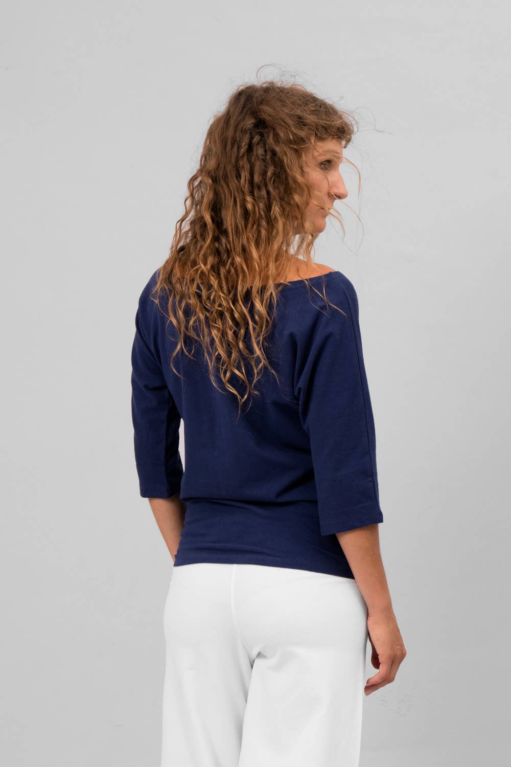 Siri Yoga Pullover — Organic Cotton Batwing Yoga Top with 3/4 Sleeves