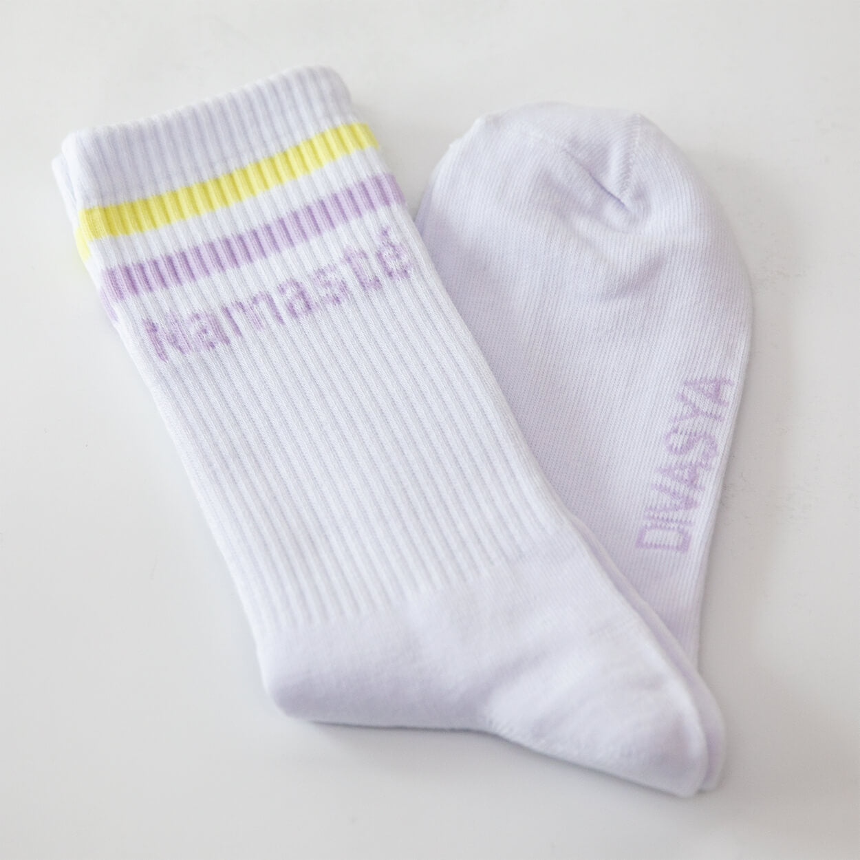 Socken mit Yoga-Motiv: Inhale Exhale | Namasté