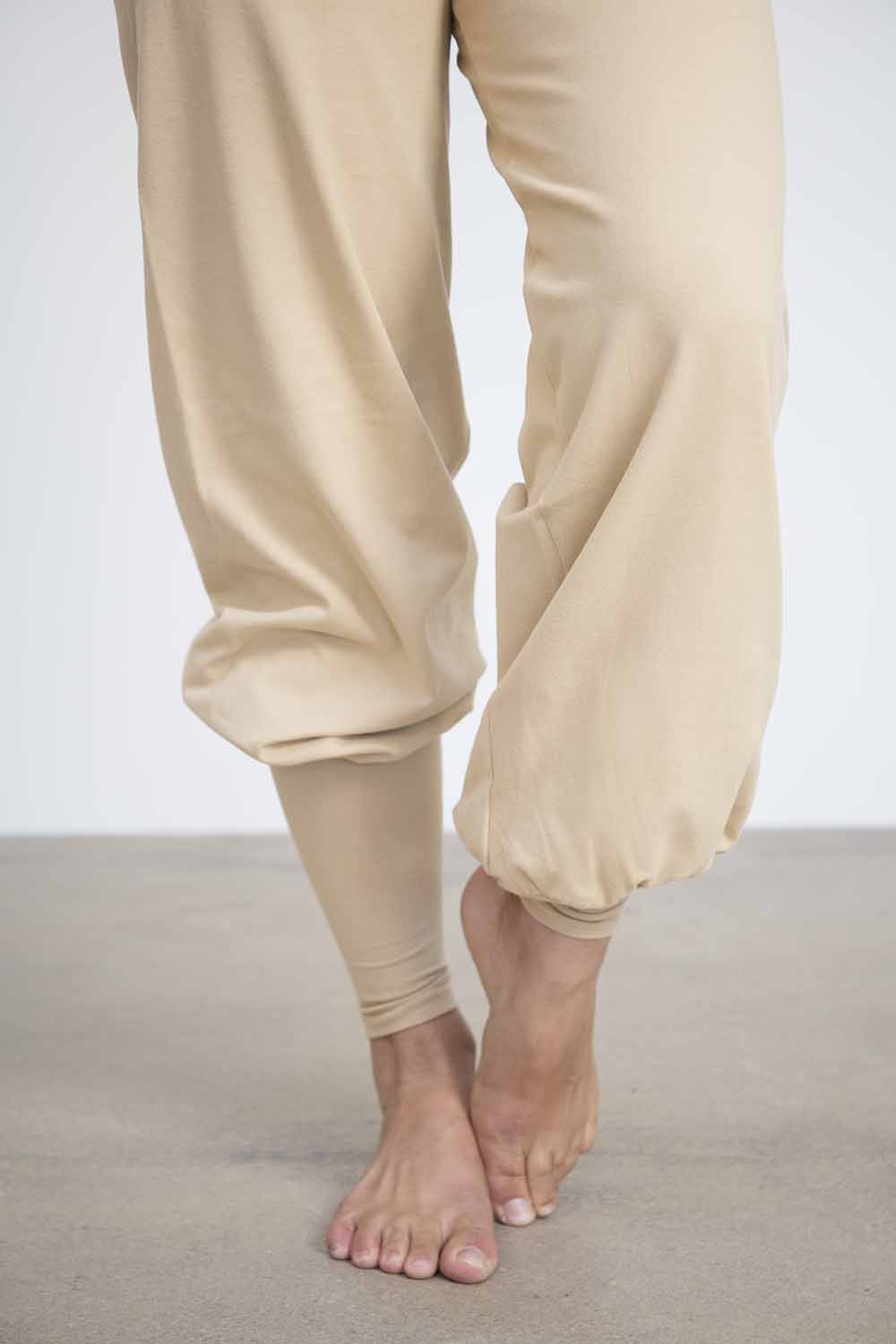 Sohang Yoga Pants — 2-in-1 Organic Cotton Pants with Integrated Skirt