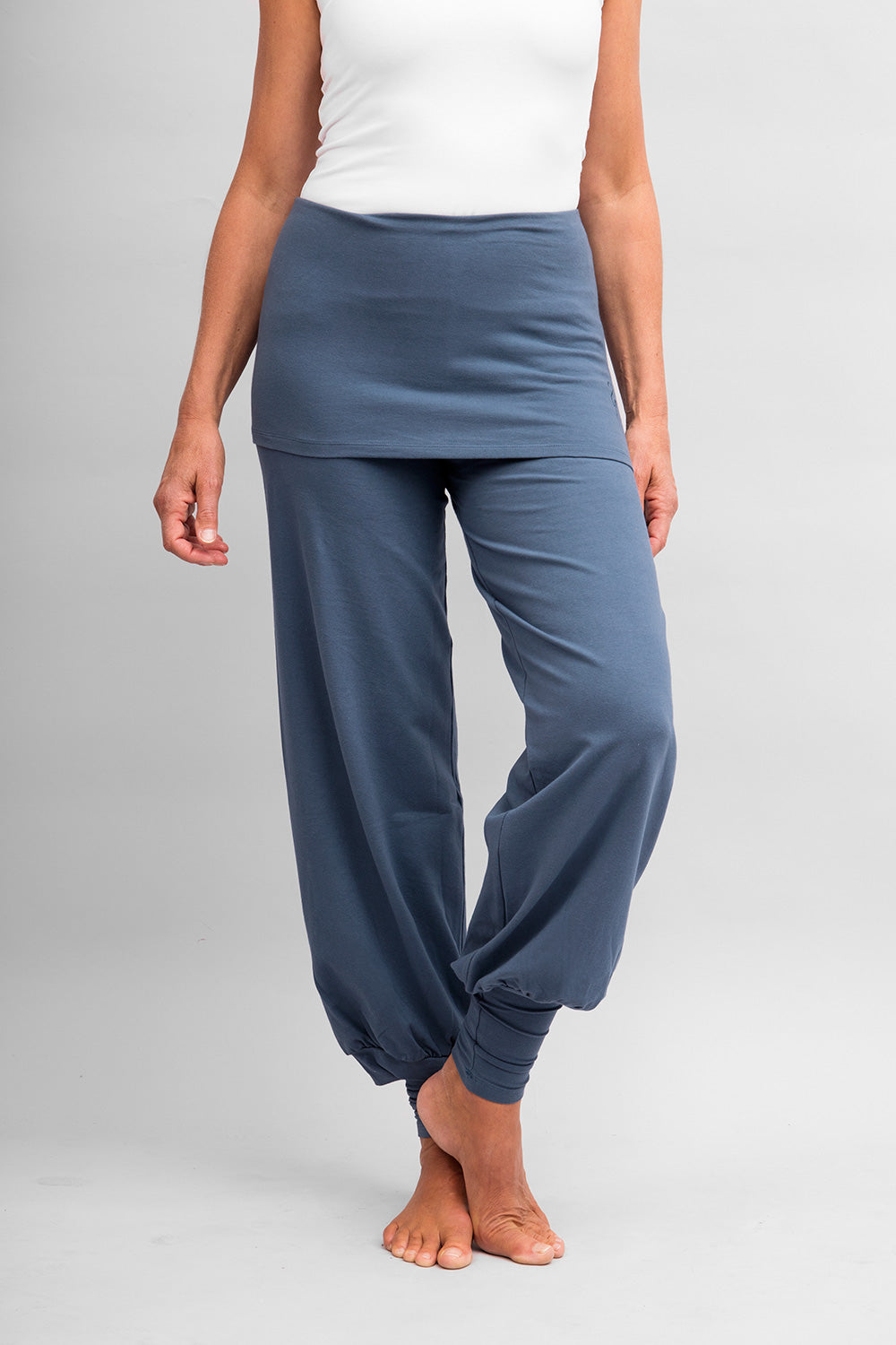 Sohang Yoga Pants — 2-in-1 Organic Cotton Pants with Integrated Skirt