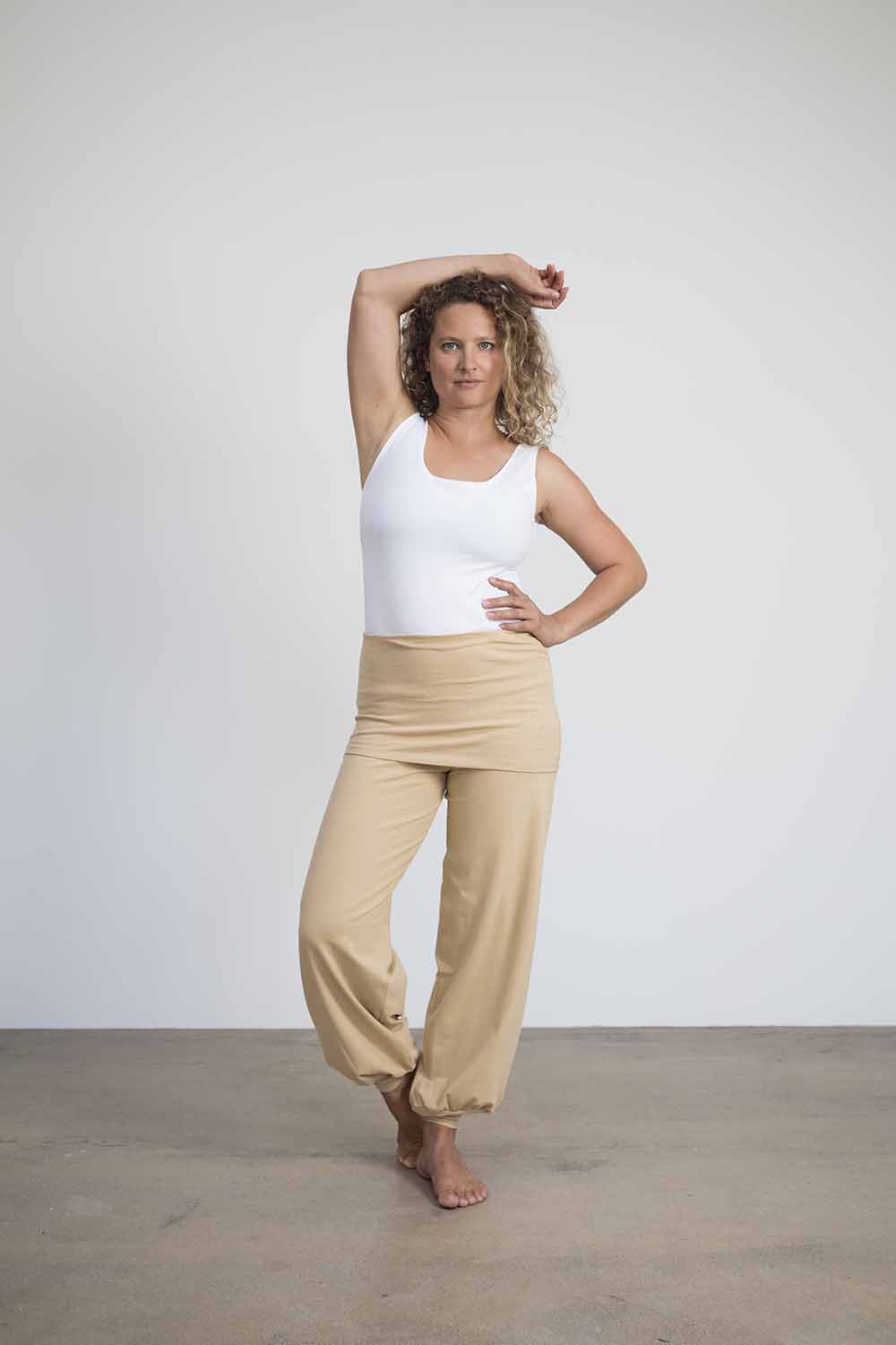 Sohang Yoga Pants — 2-in-1 Organic Cotton Pants with Integrated Skirt