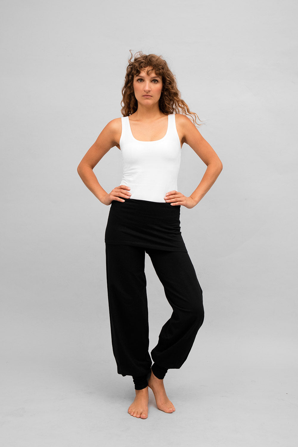 Sohang Yoga Pants — 2-in-1 Organic Cotton Pants with Integrated Skirt