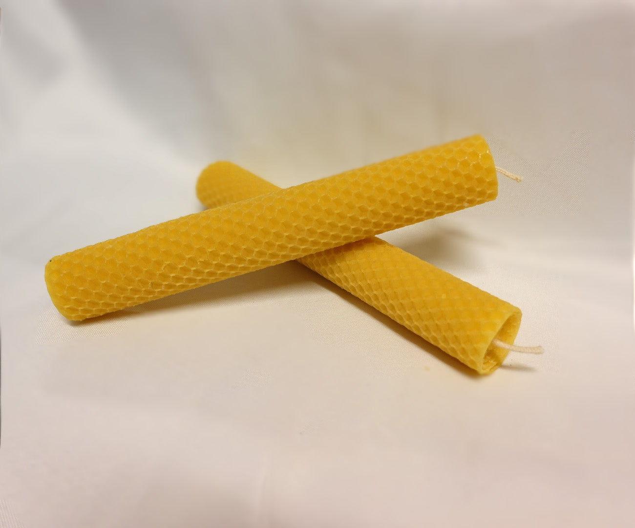 Hand-Rolled Beeswax Candles | 100% Natural & Aromatic