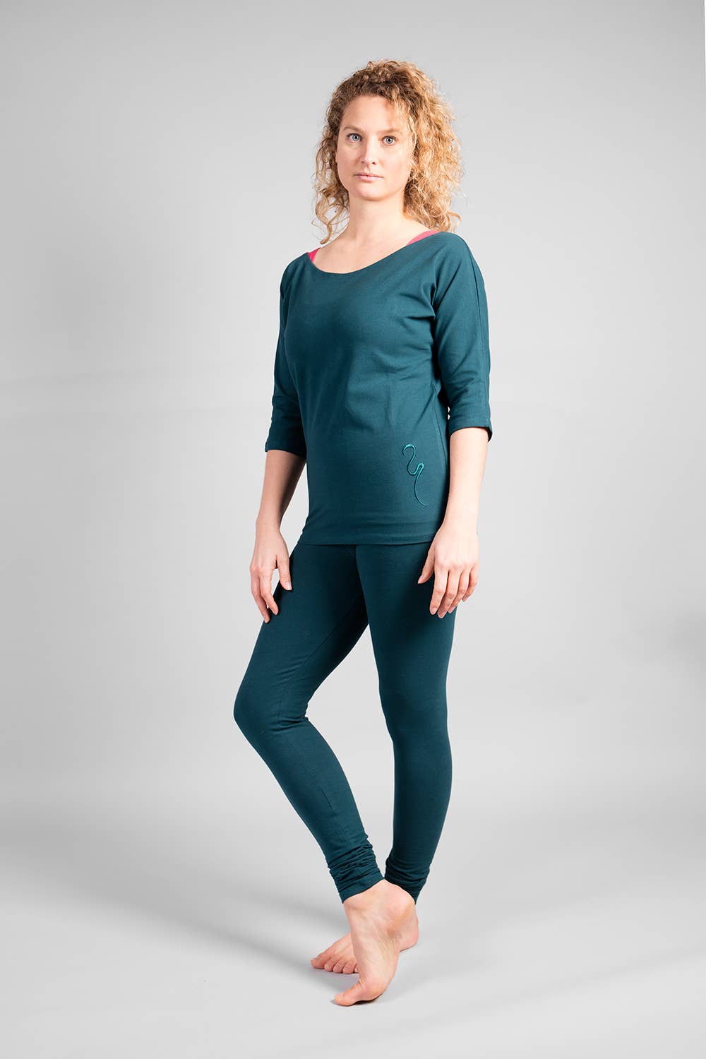 Siri Yoga Pullover — Organic Cotton Batwing Yoga Top with 3/4 Sleeves