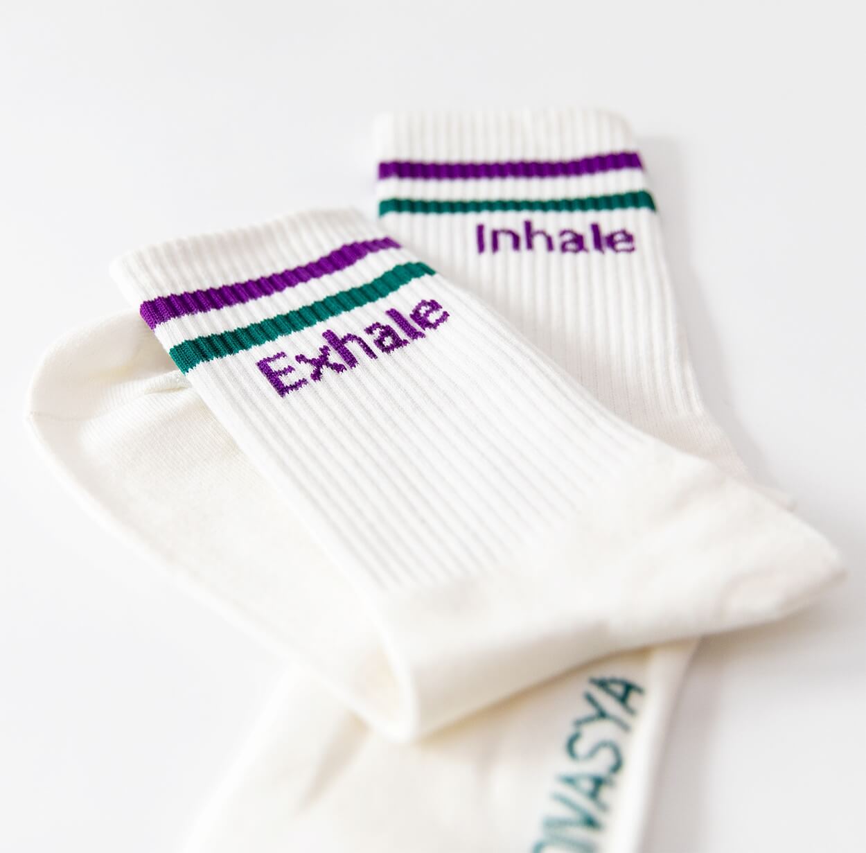 Socken mit Yoga-Motiv: Inhale Exhale | Namasté