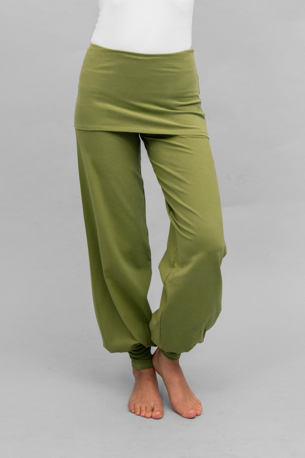 Sohang Yoga Pants — 2-in-1 Organic Cotton Pants with Integrated Skirt