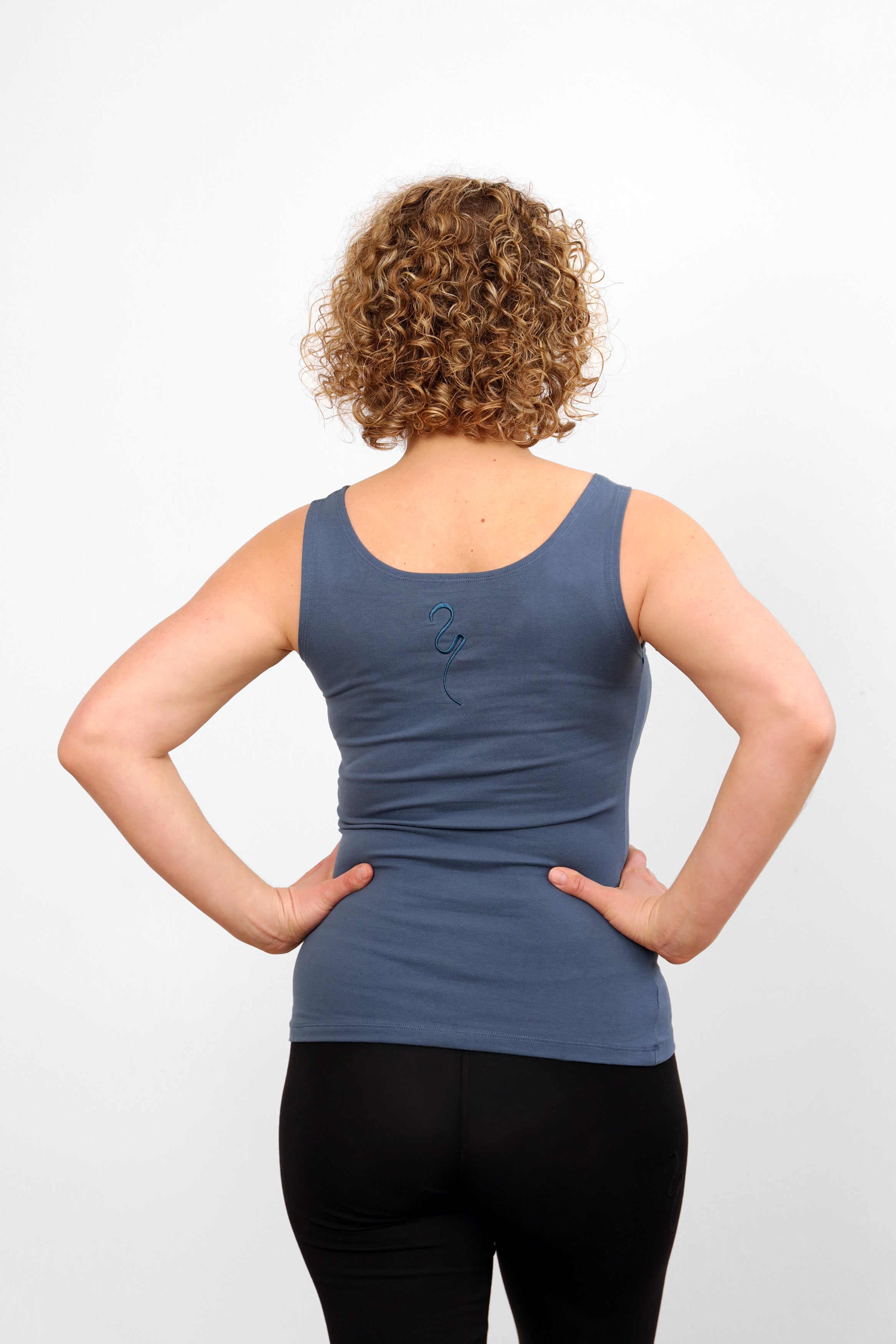 Sohang Yoga Top — Close-Fit Organic Cotton Longline Top