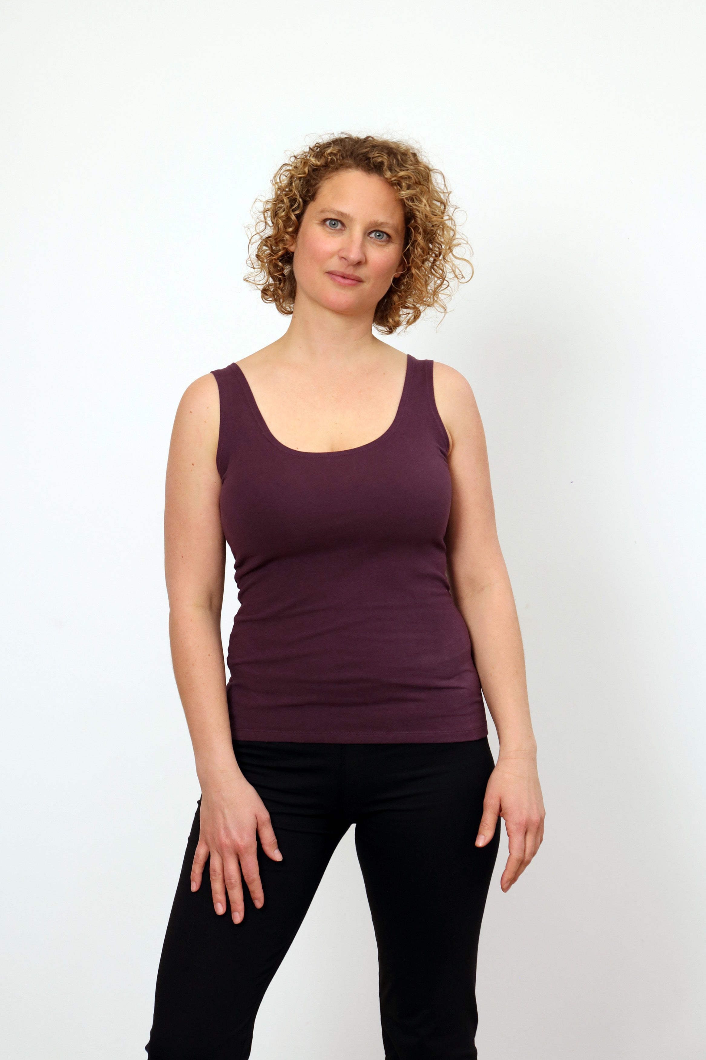 Sohang Yoga Top — Close-Fit Organic Cotton Longline Top