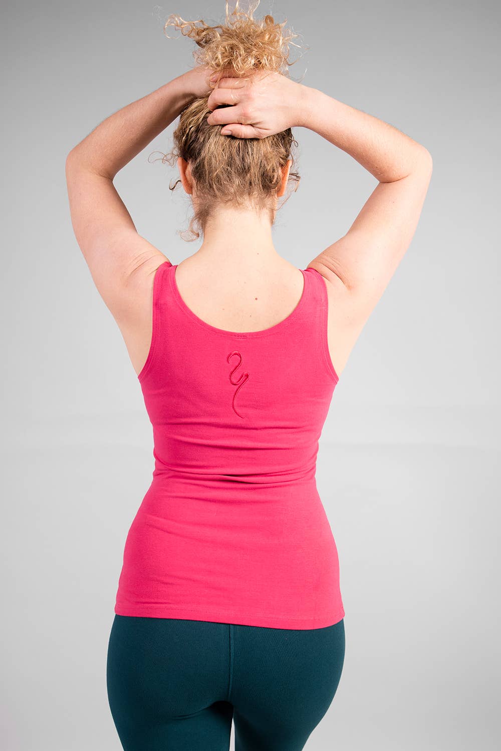 Sohang Yoga Top — Close-Fit Organic Cotton Longline Top