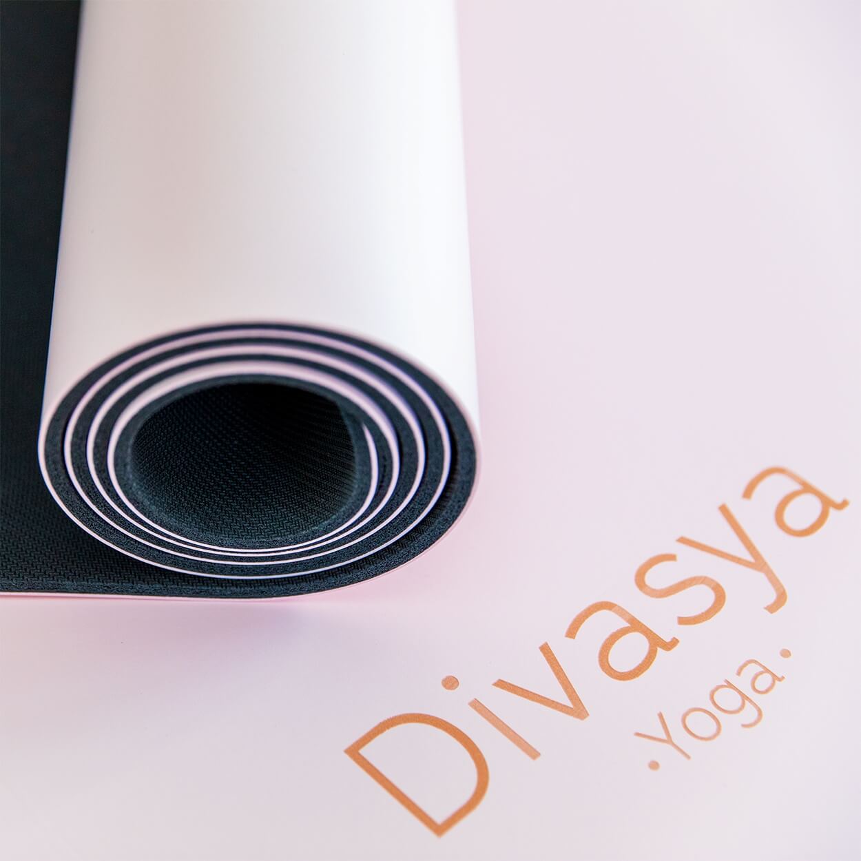 Yogamatte rutschfest: japanischer Grip für perfekten Halt
