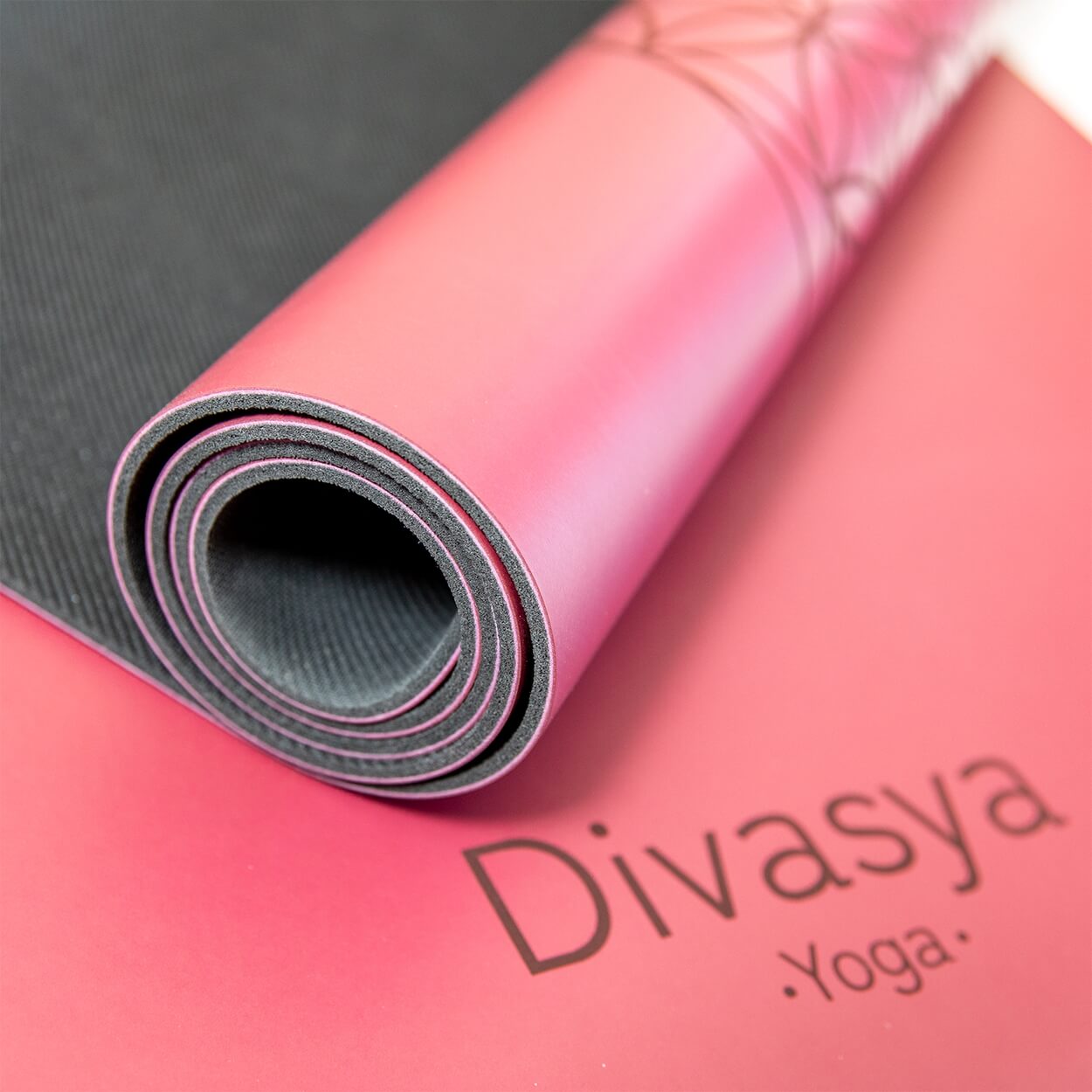 Yogamatte rutschfest: japanischer Grip für perfekten Halt
